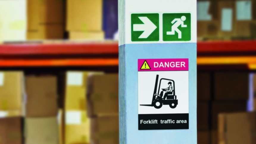 Etykietowanie w branży produkcyjnej i logistycznej