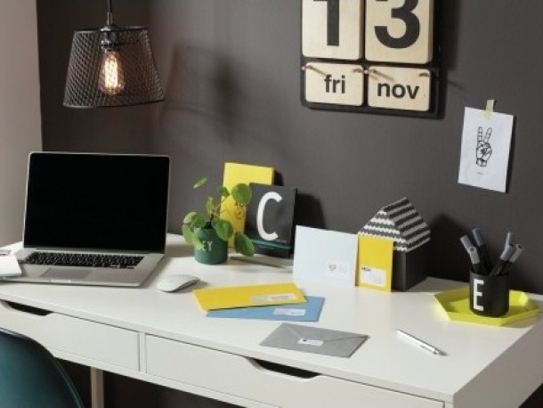 Użycie etykiet Avery w Home Office