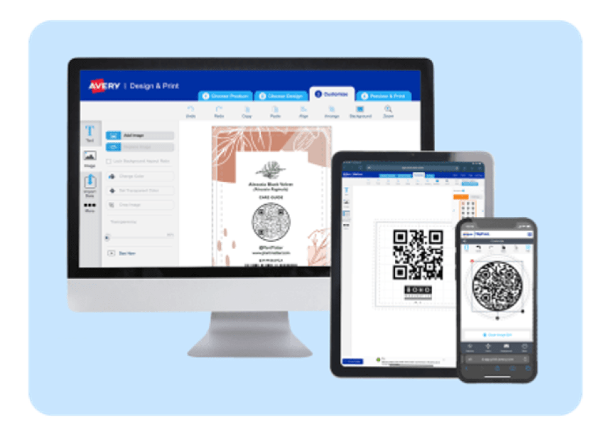 Interfejs programu do projektowania etykiet Avery Design & Print wyświetlony na ekranach komputera, tabletu i smartfona, co pokazuje jego responsywność.