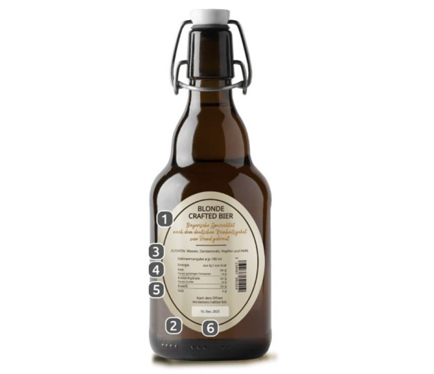 Butelka piwa "Blonde Crafted Bier" z etykietą informacyjną. Numery wskazują na kluczowe elementy etykiety, takie jak składniki i data ważności.