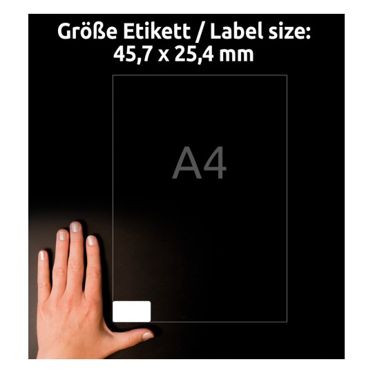 Porównanie wielkości z dłonią, Artykuł: L6140-20, jeden arkusz etykiet z mocnym klejem, Format: 45,7 x 25,4 mm, Kolor: Biały.