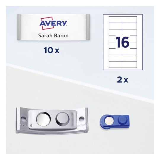 Obraz przedstawia plakietkę z imieniem z logo Avery, z imieniem 'Sarah Baron'. Zawiera dziesięć plakietek i dwa arkusze etykiet z szesnastoma miejscami na etykiety.