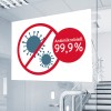 Obraz przedstawia znak wskazujący na 99,9% właściwości antybakteryjne, z grafiką wirusów przekreślonych czerwonym okręgiem i ukośną linią.